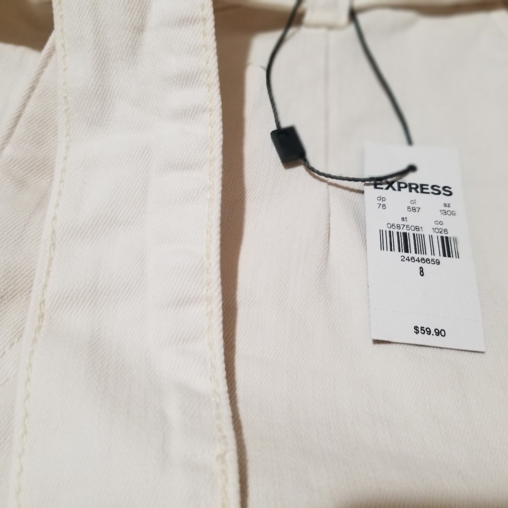 Express High Rise stretch white short - Picture 2 of 3
